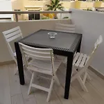 Apartment Carletto Angeles Cristianos